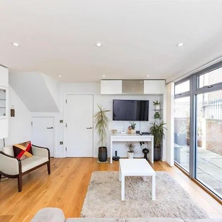 Modern City Centre House With Free Parking Canterbury Exterior photo