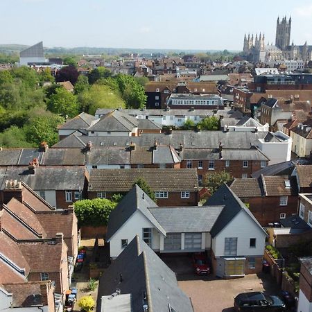 Modern City Centre House With Free Parking Canterbury Exterior photo