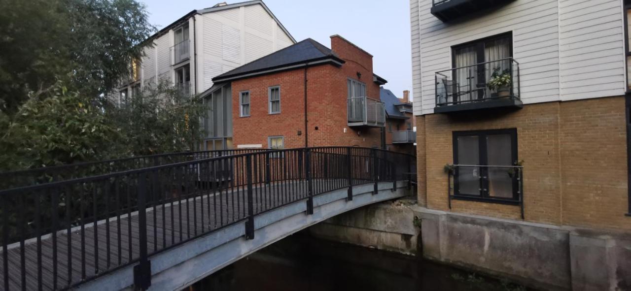 Modern City Centre House With Free Parking Canterbury Exterior photo